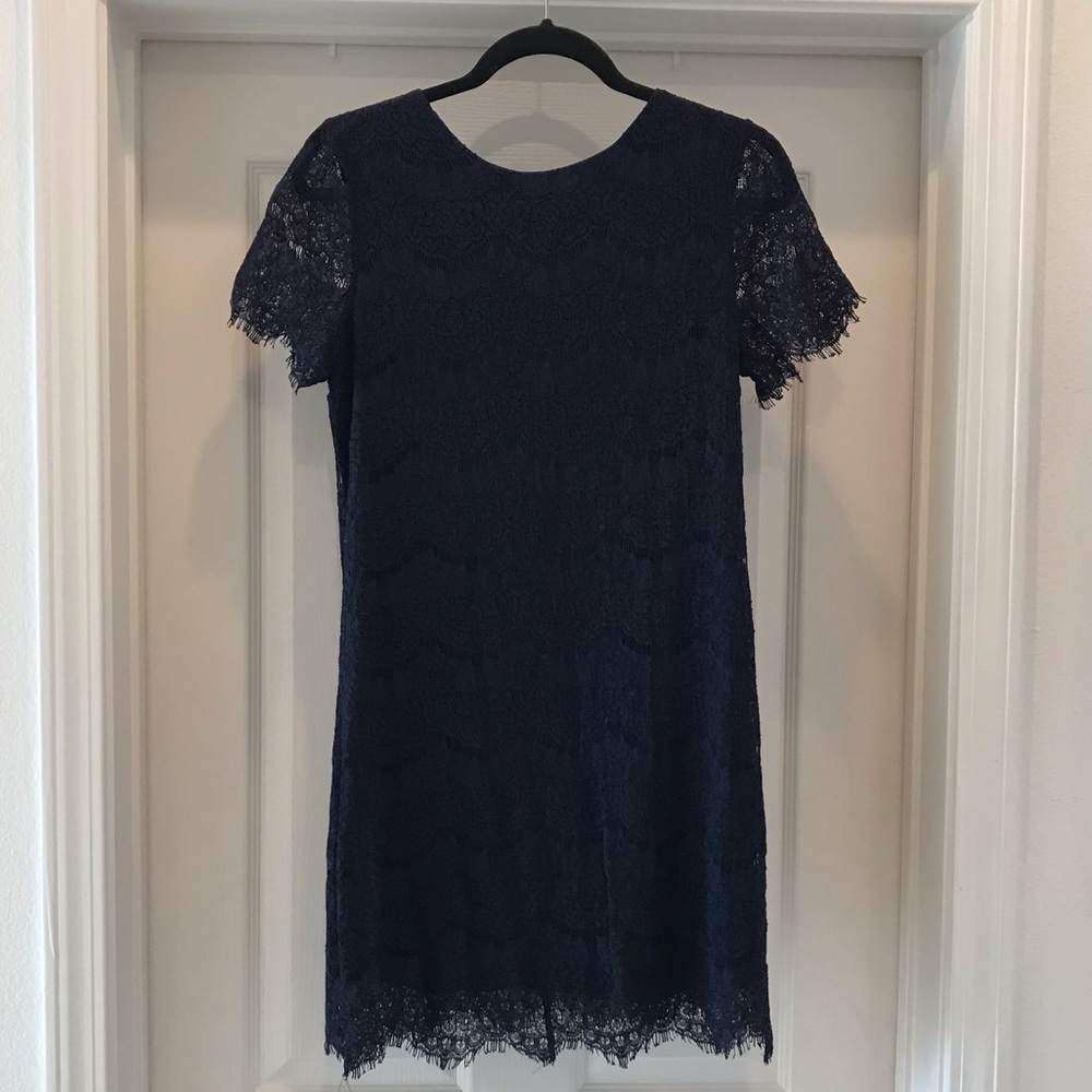 Super cute LuLu’s navy blue lace dress!